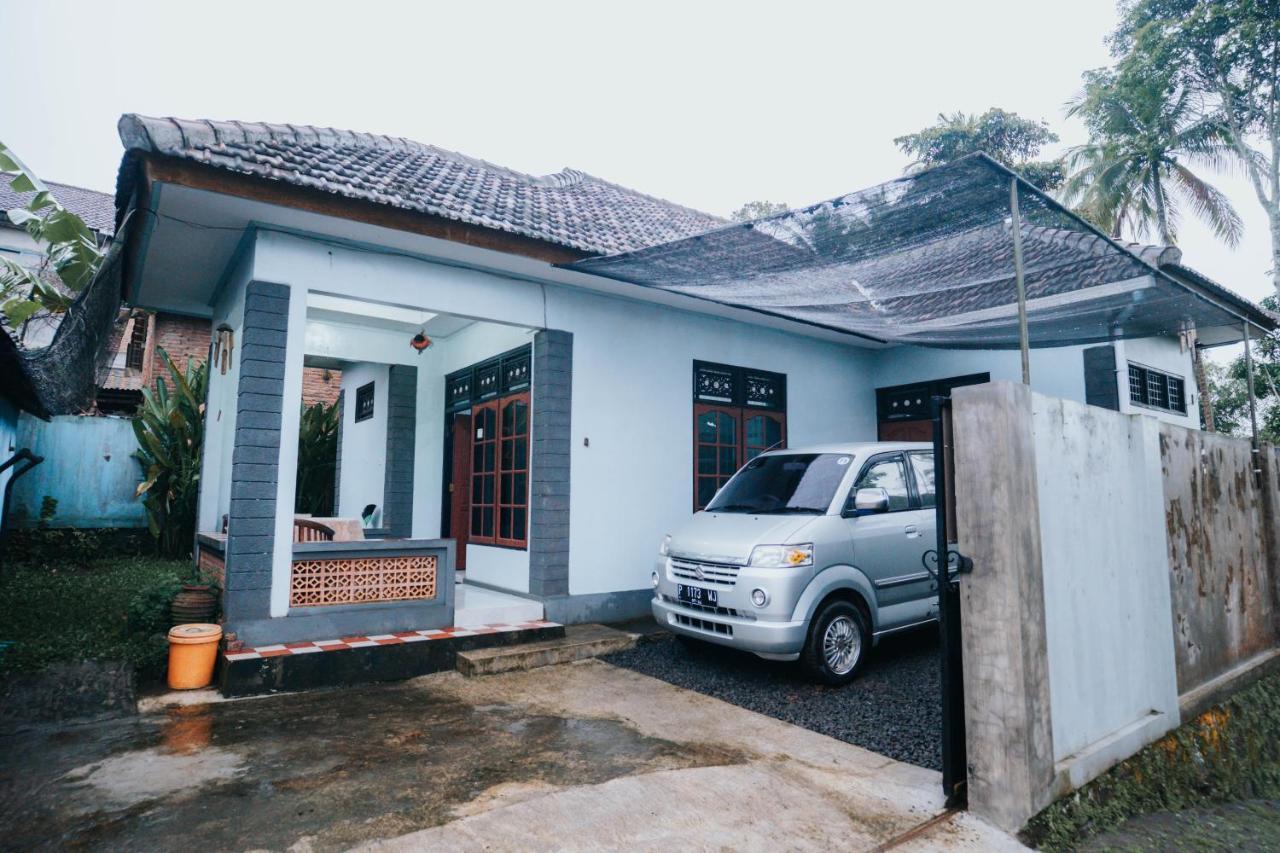 Agus Hidden - Banjar Sweet Village Homestay